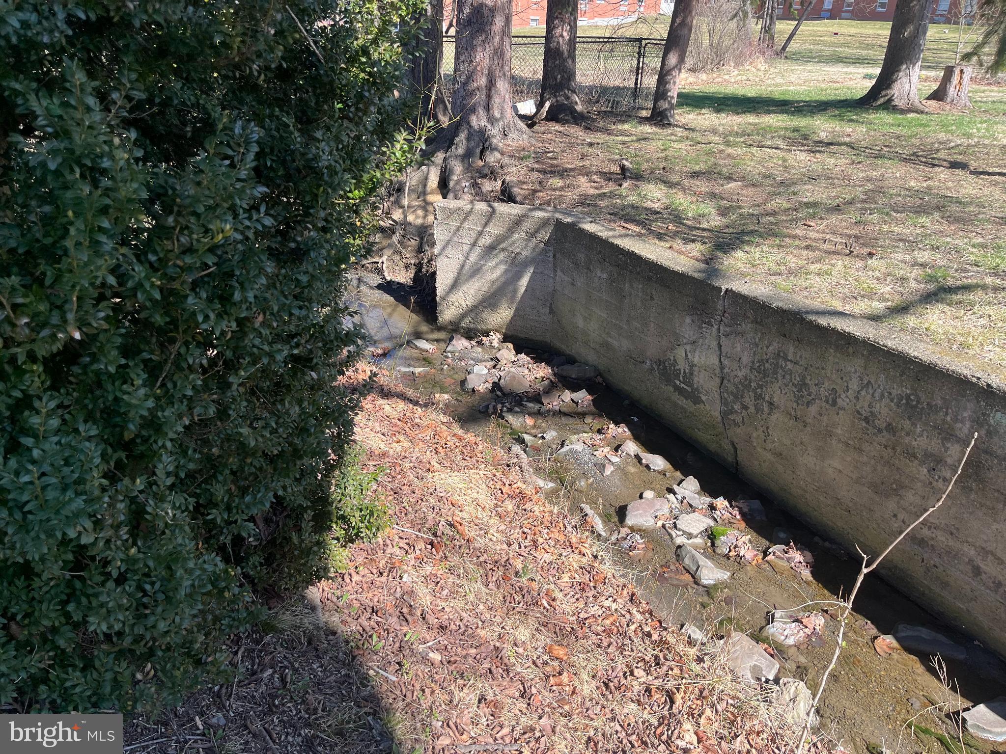 ROMNEY - Residential