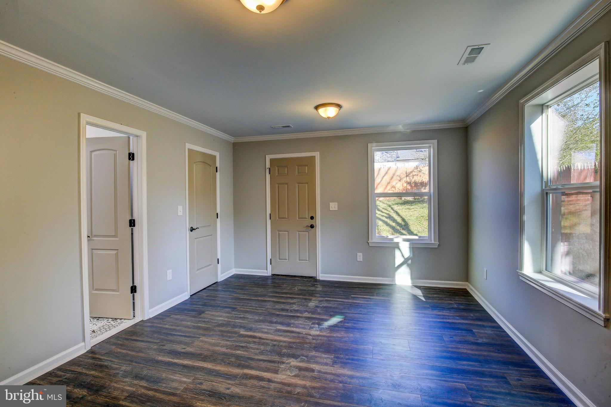 DEFENSE HEIGHTS - Residential