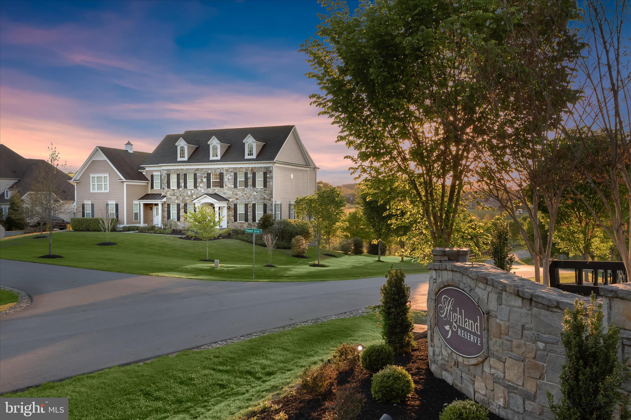 HIGHLAND RESERVE - Residential