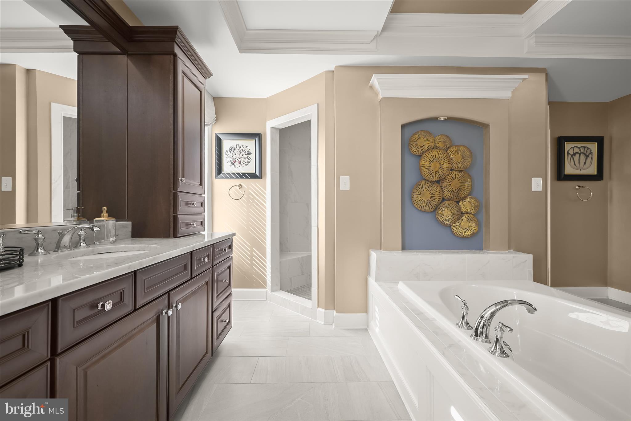 HIGHLAND RESERVE - Residential