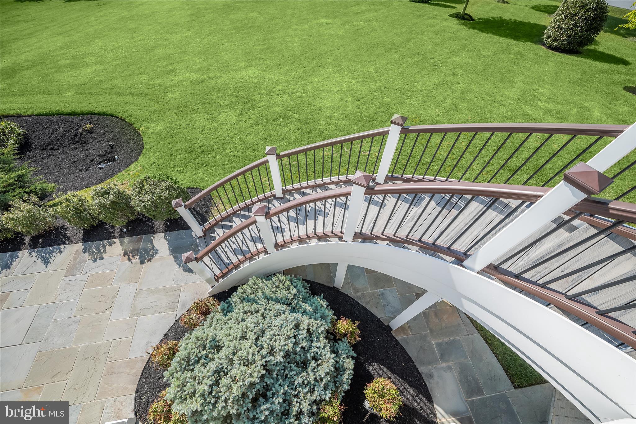 HIGHLAND RESERVE - Residential