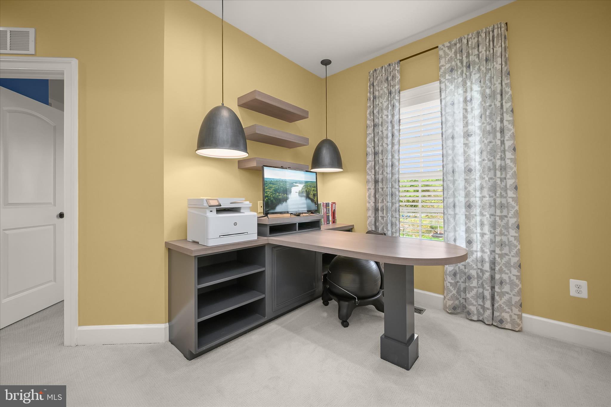 HIGHLAND RESERVE - Residential