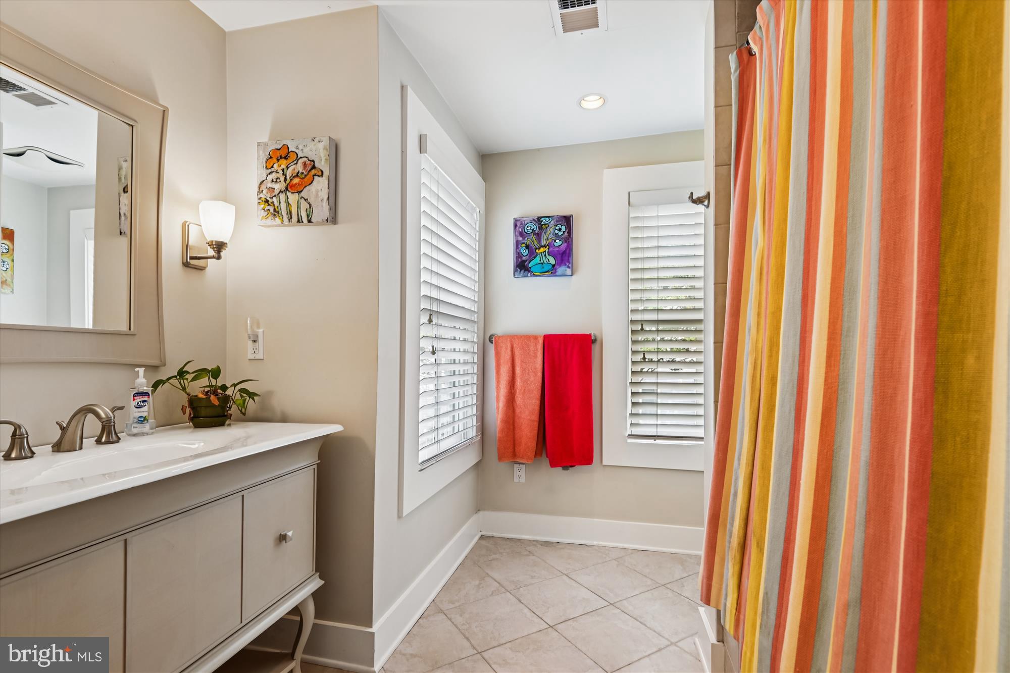 EASTPORT - Residential