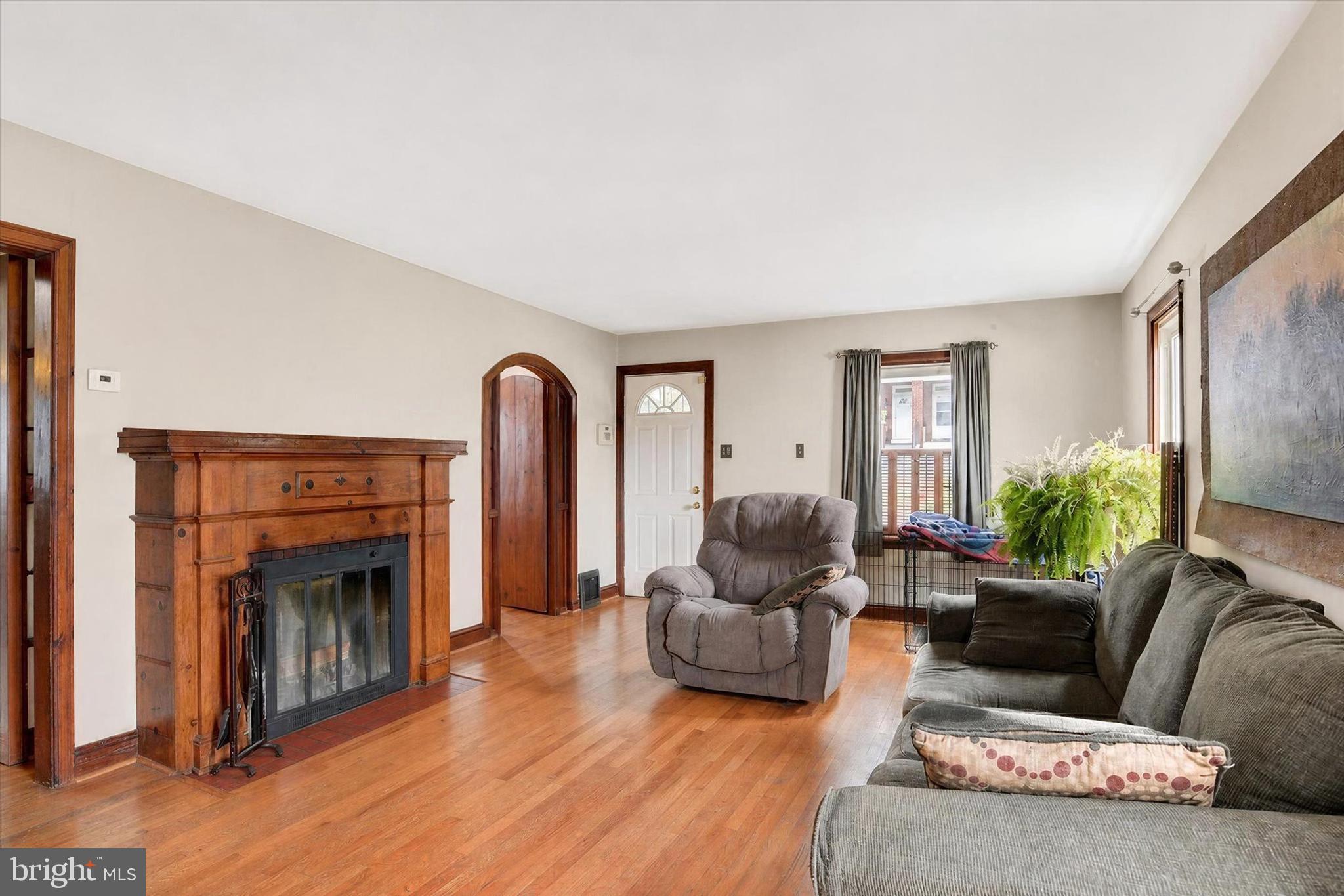 544 BENTON STREET