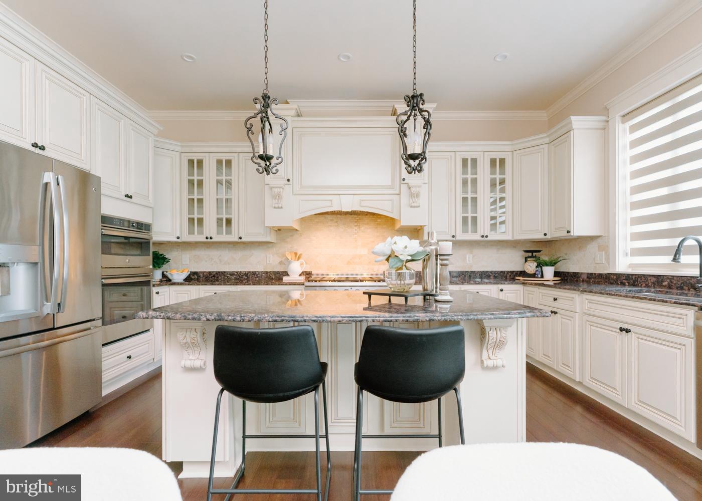 VIENNA WOODS - Residential