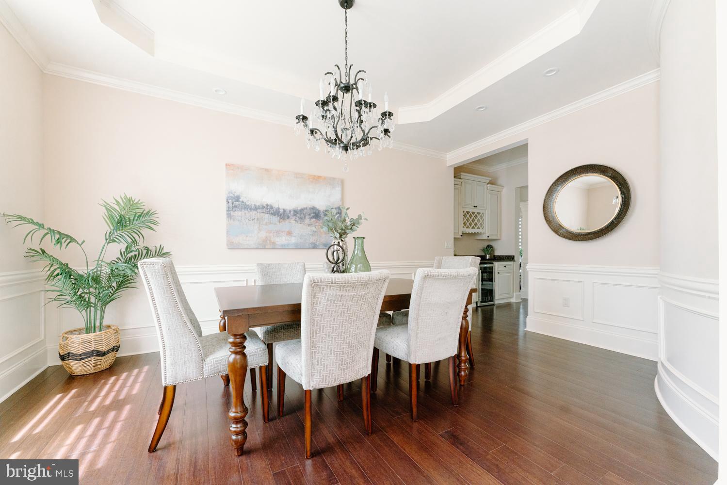 VIENNA WOODS - Residential