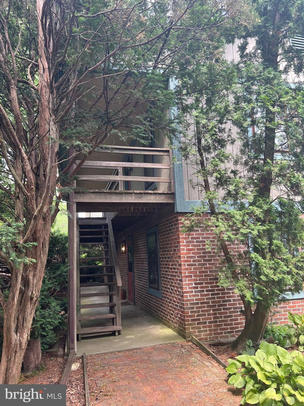 Photo of 34 Pinewood Avenue, Lititz, PA 17543 (MLS # PALA2053048)