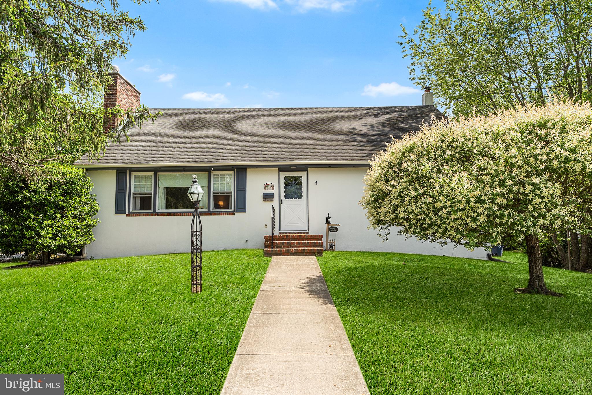 205 MOUNT VERNON AVENUE