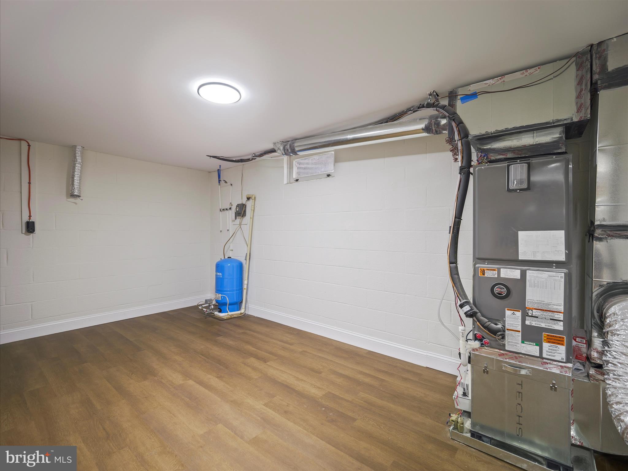 WAYNESBORO - Residential