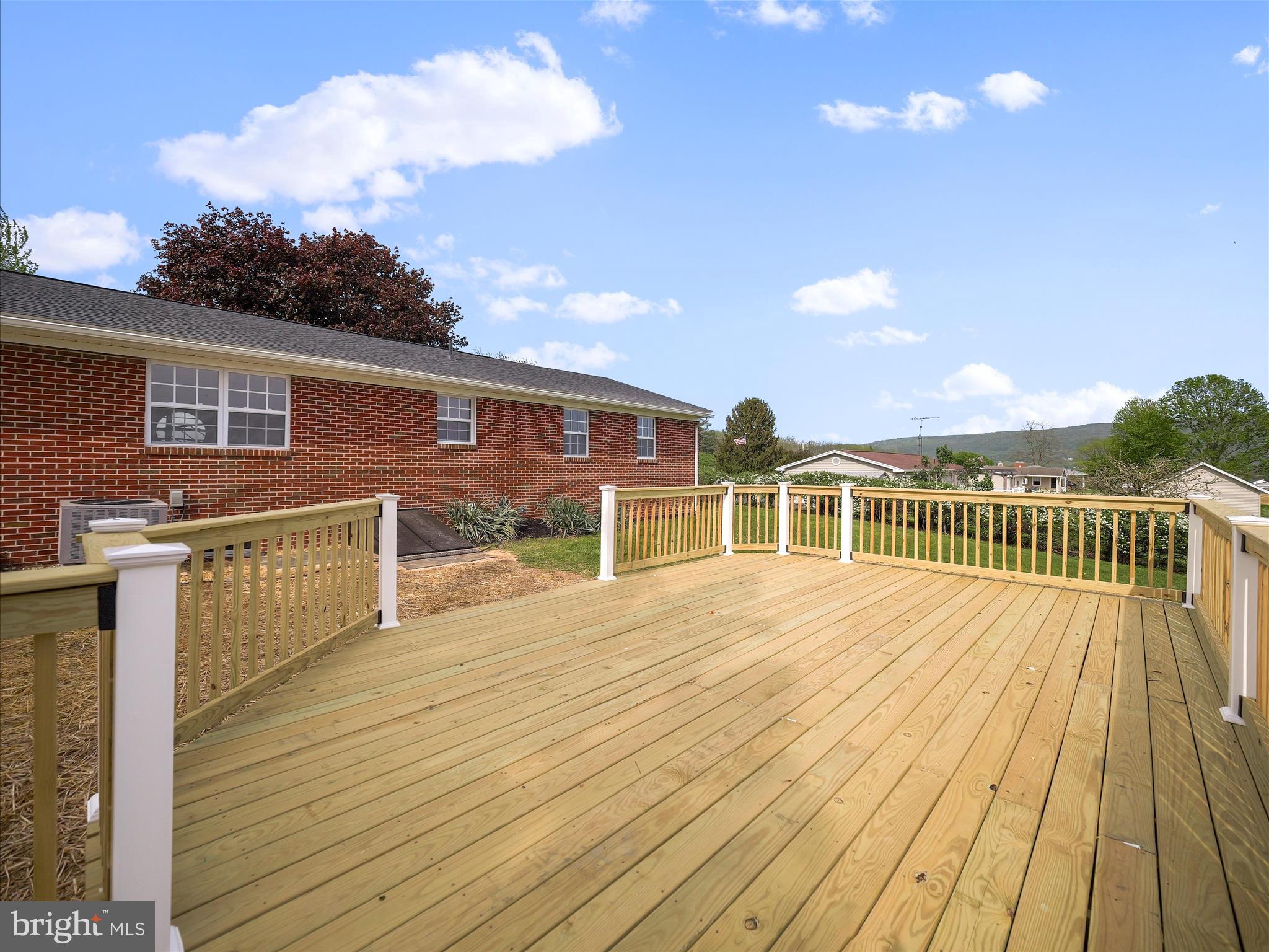 WAYNESBORO - Residential