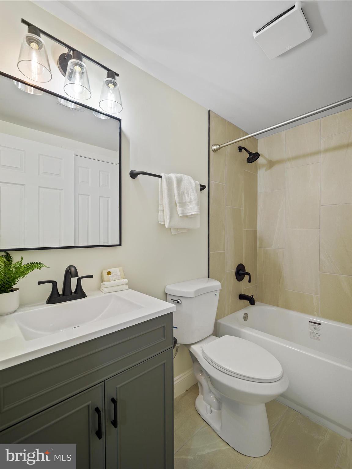 WAYNESBORO - Residential