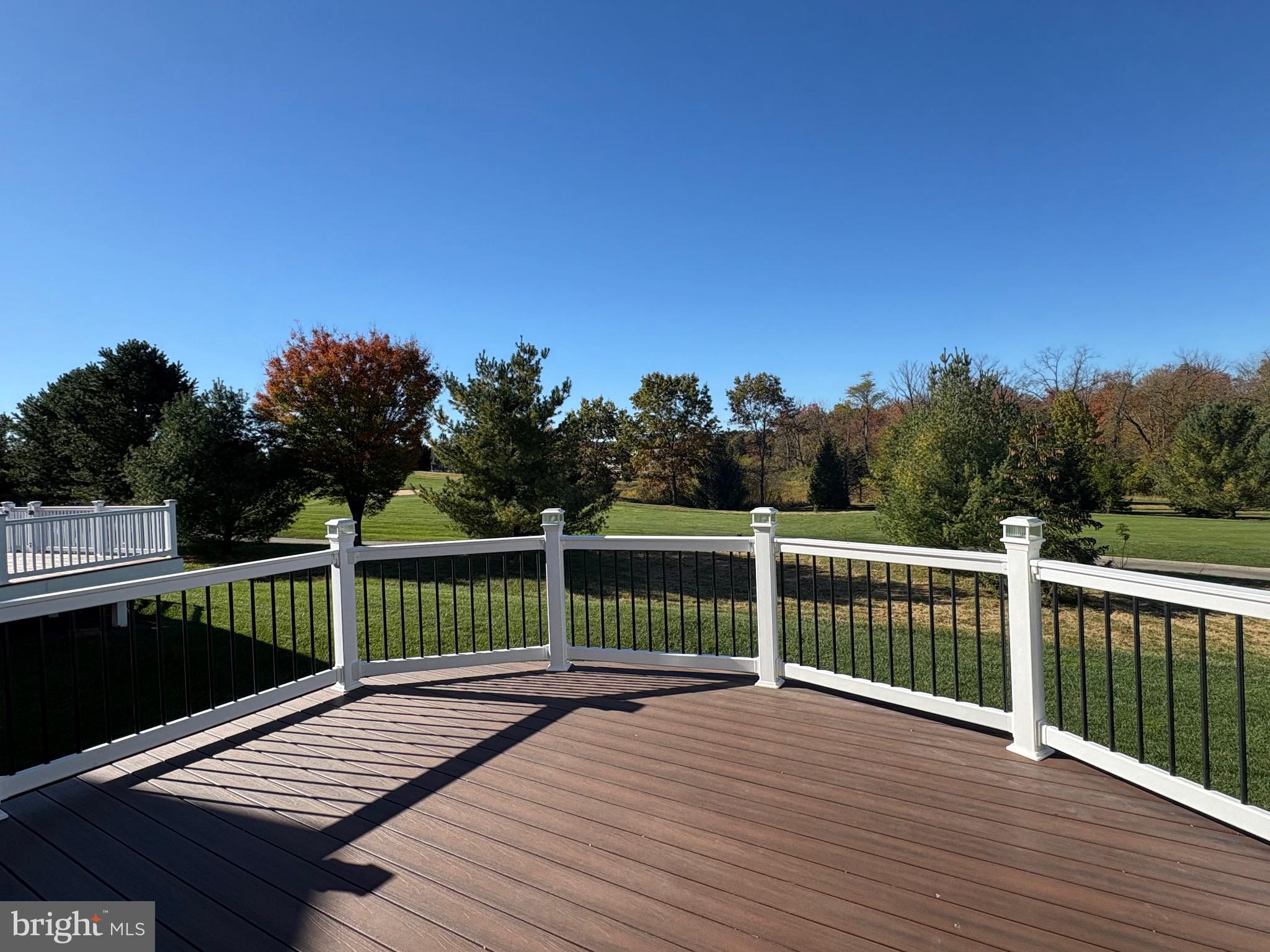 APPLECROSS - Residential Lease