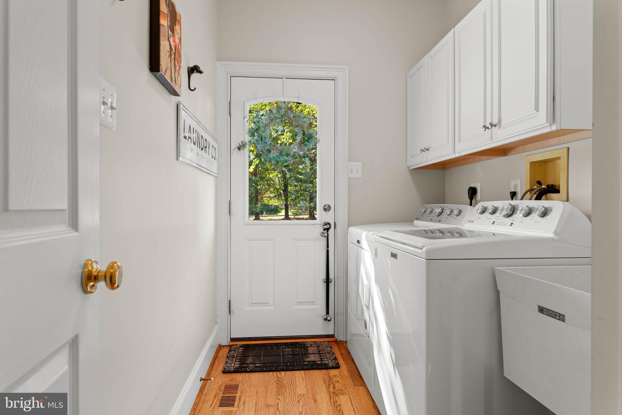 CHERRY CREEK - Residential