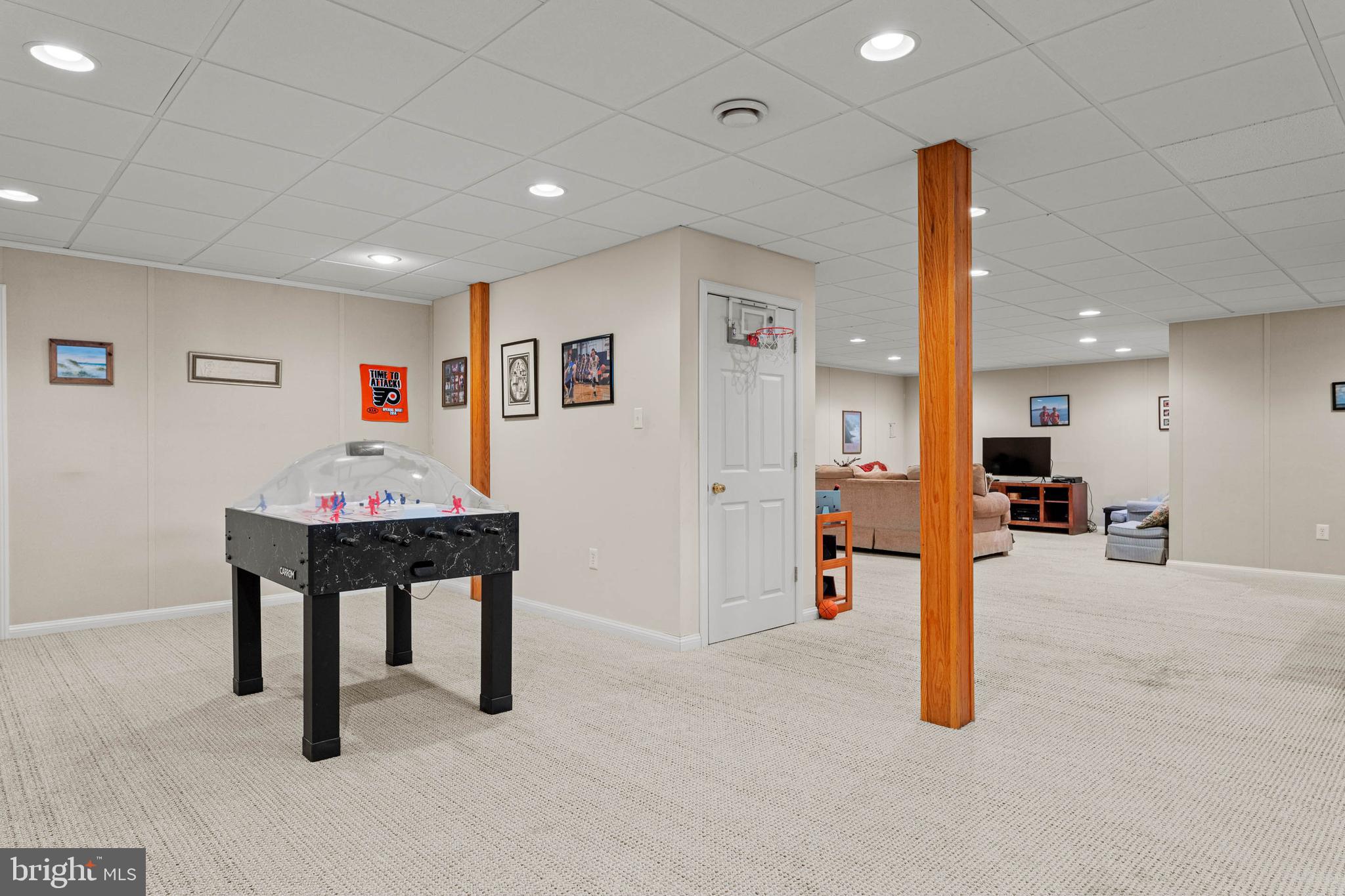 CHERRY CREEK - Residential