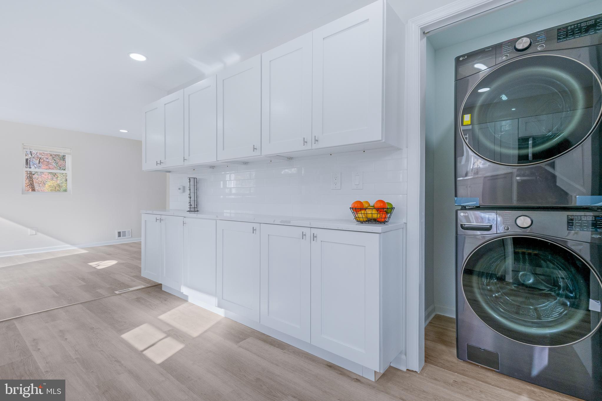 COLUMBIA HIGHLANDS - Residential