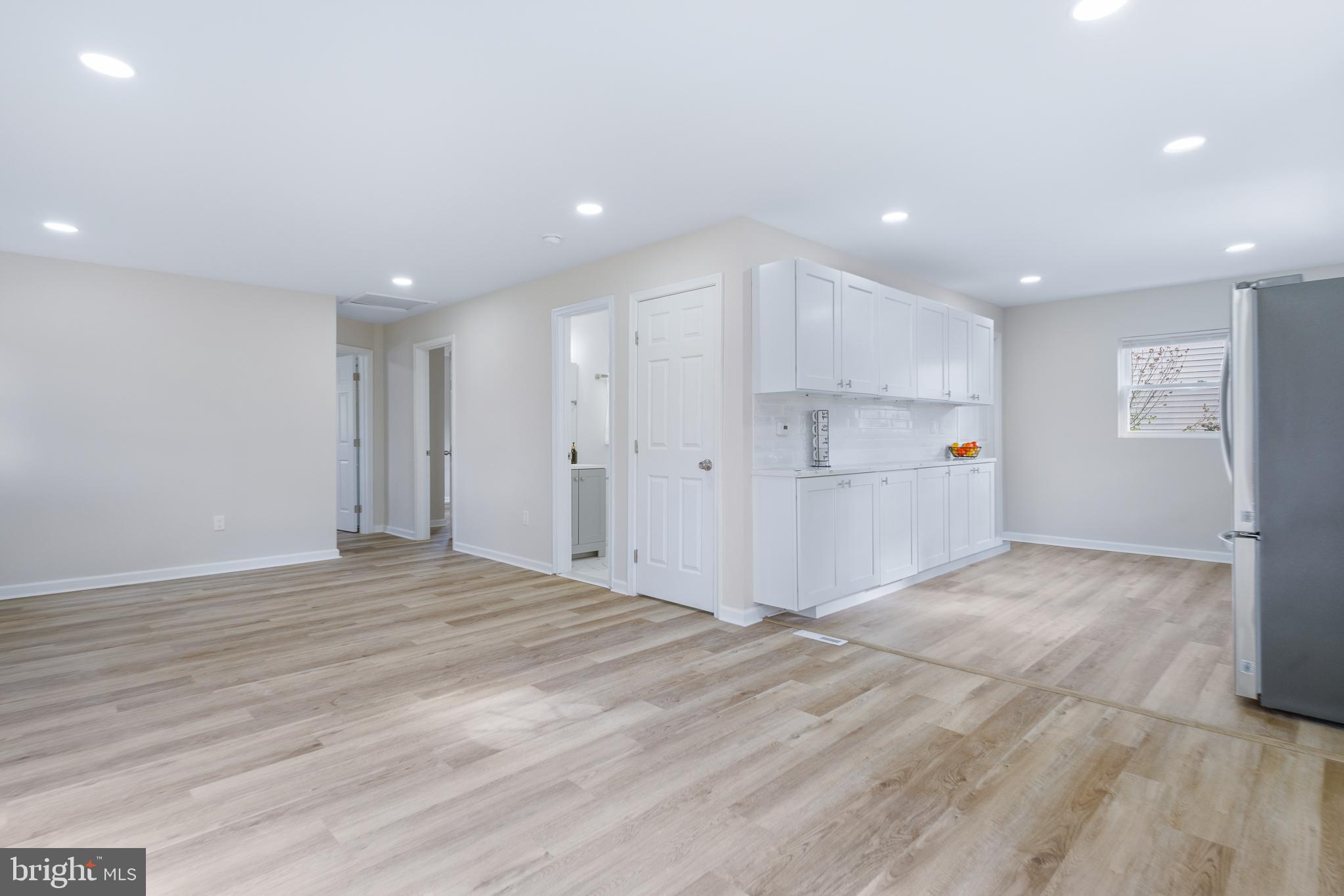 COLUMBIA HIGHLANDS - Residential