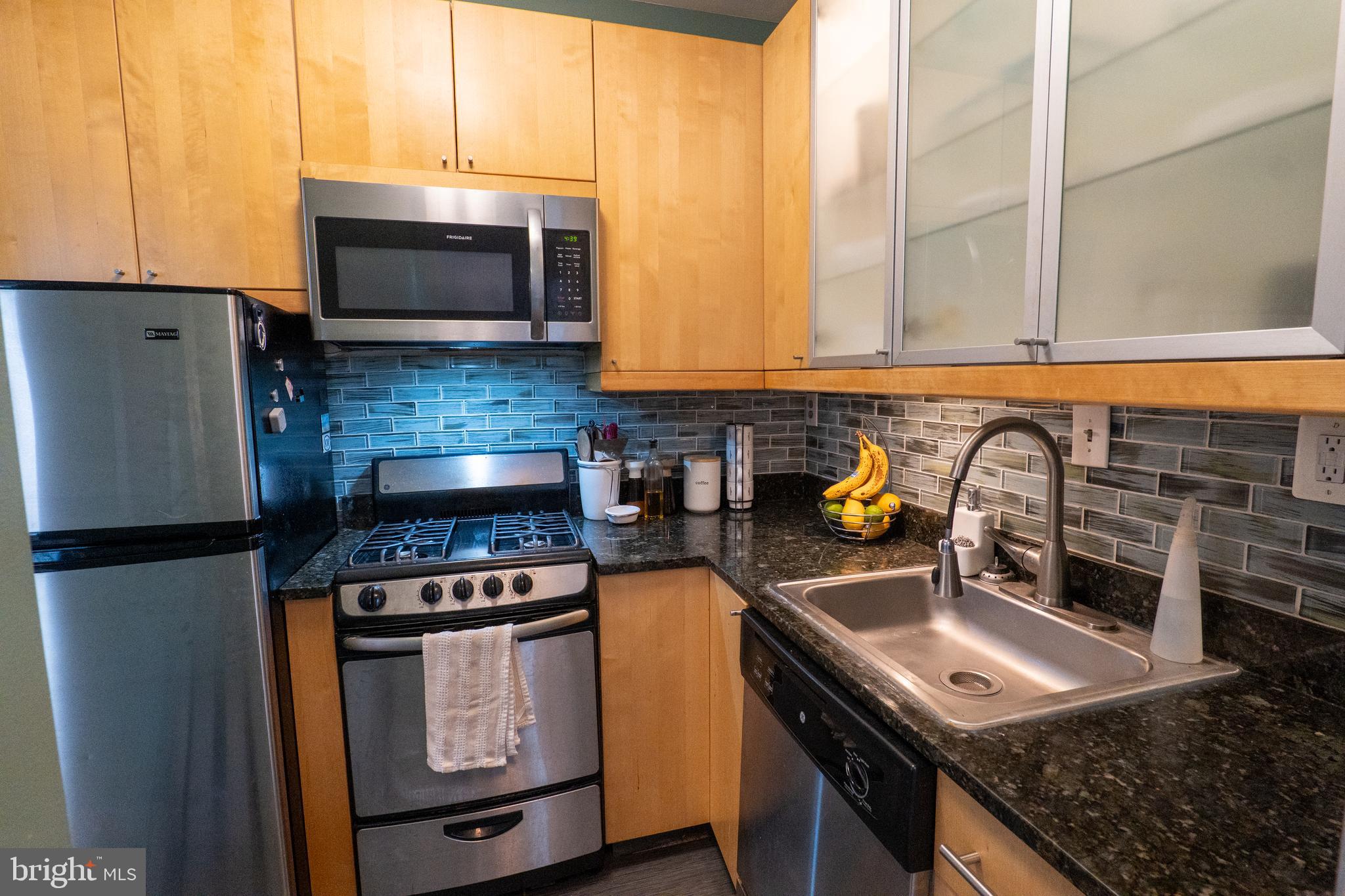 LORCOM HOUSE - Residential Lease