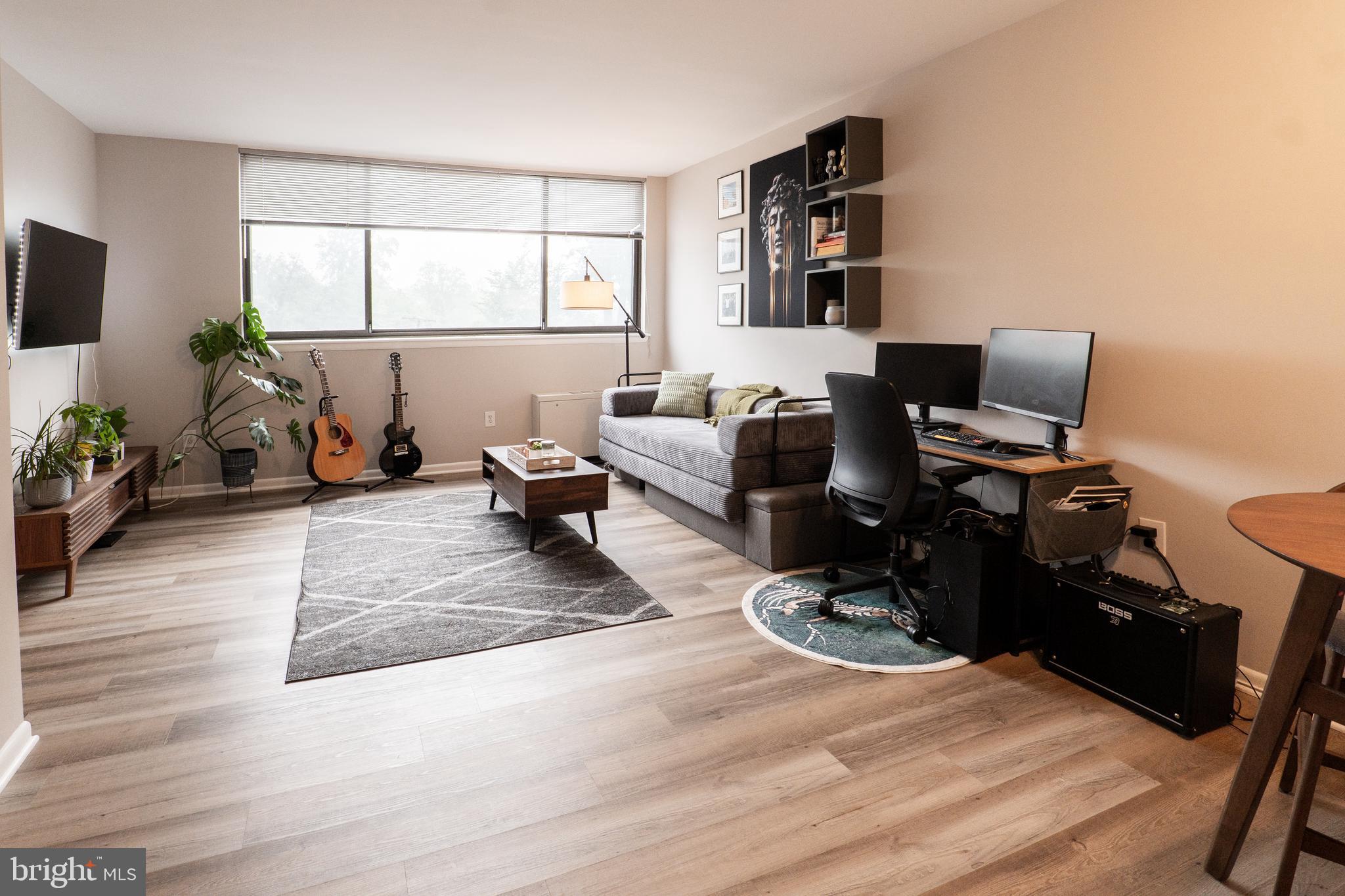 LORCOM HOUSE - Residential Lease