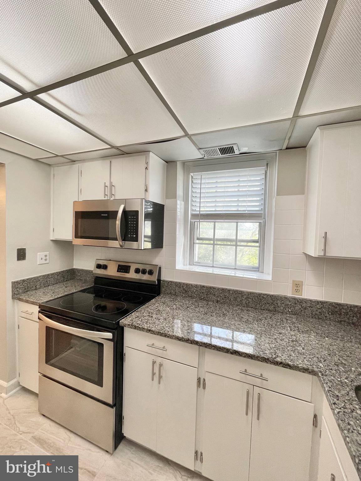 FAIRLINGTON VILLAGES - Residential Lease