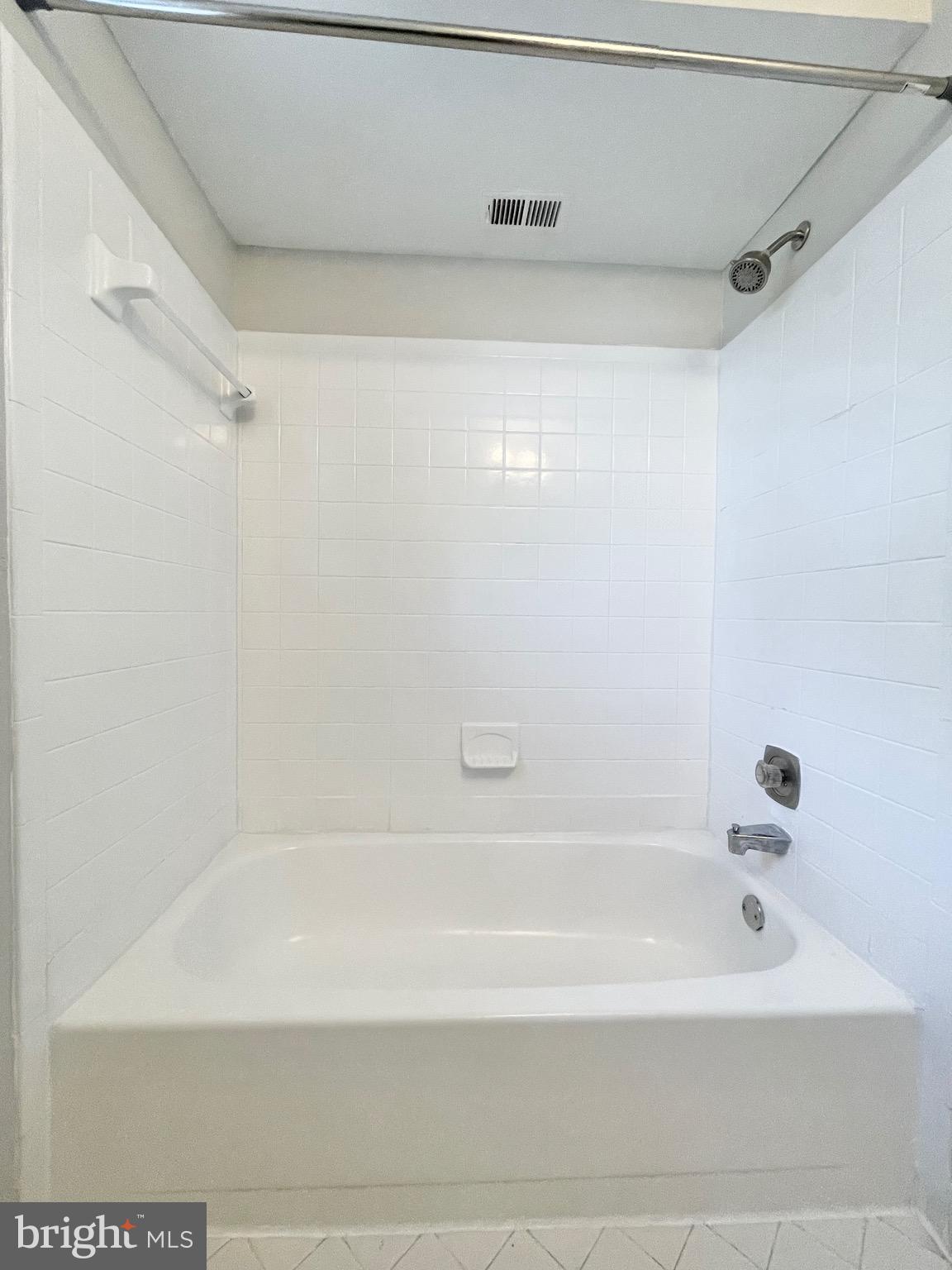 FAIRLINGTON VILLAGES - Residential Lease