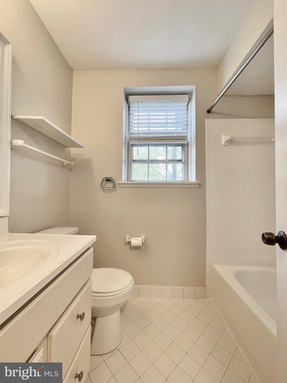 FAIRLINGTON VILLAGES - Residential Lease