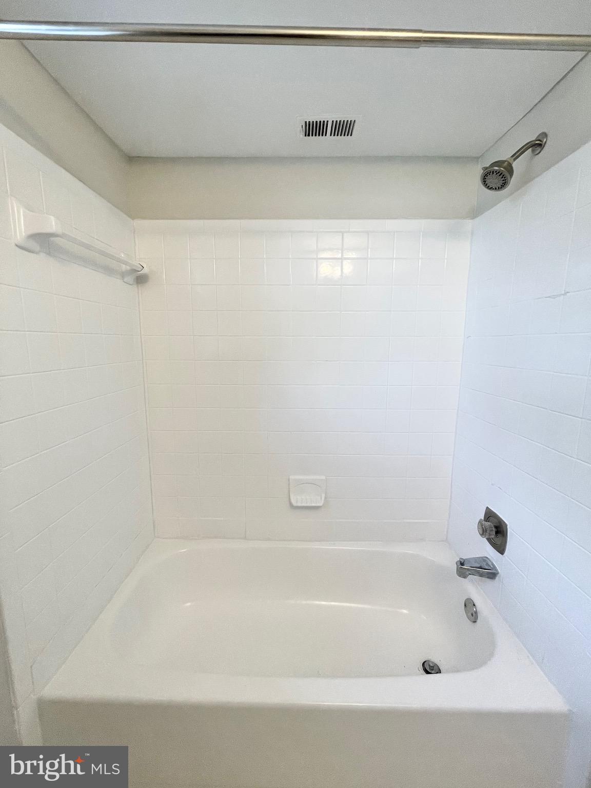 FAIRLINGTON VILLAGES - Residential Lease