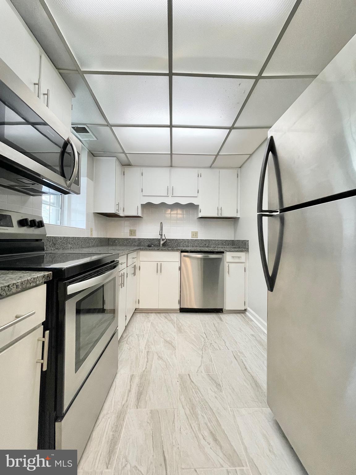 FAIRLINGTON VILLAGES - Residential Lease