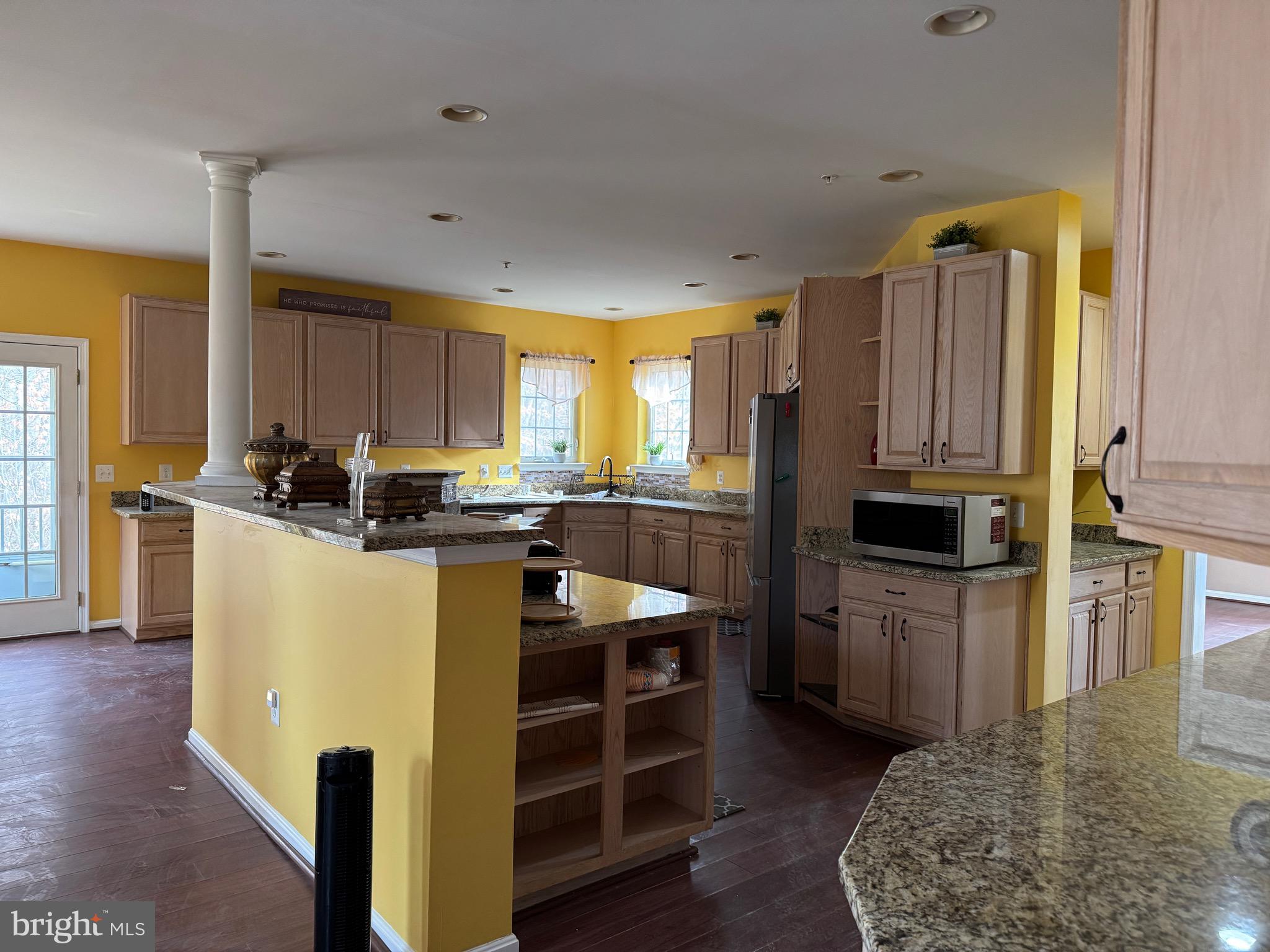 INDIAN RIDGE-PLAT FIVE> - Residential