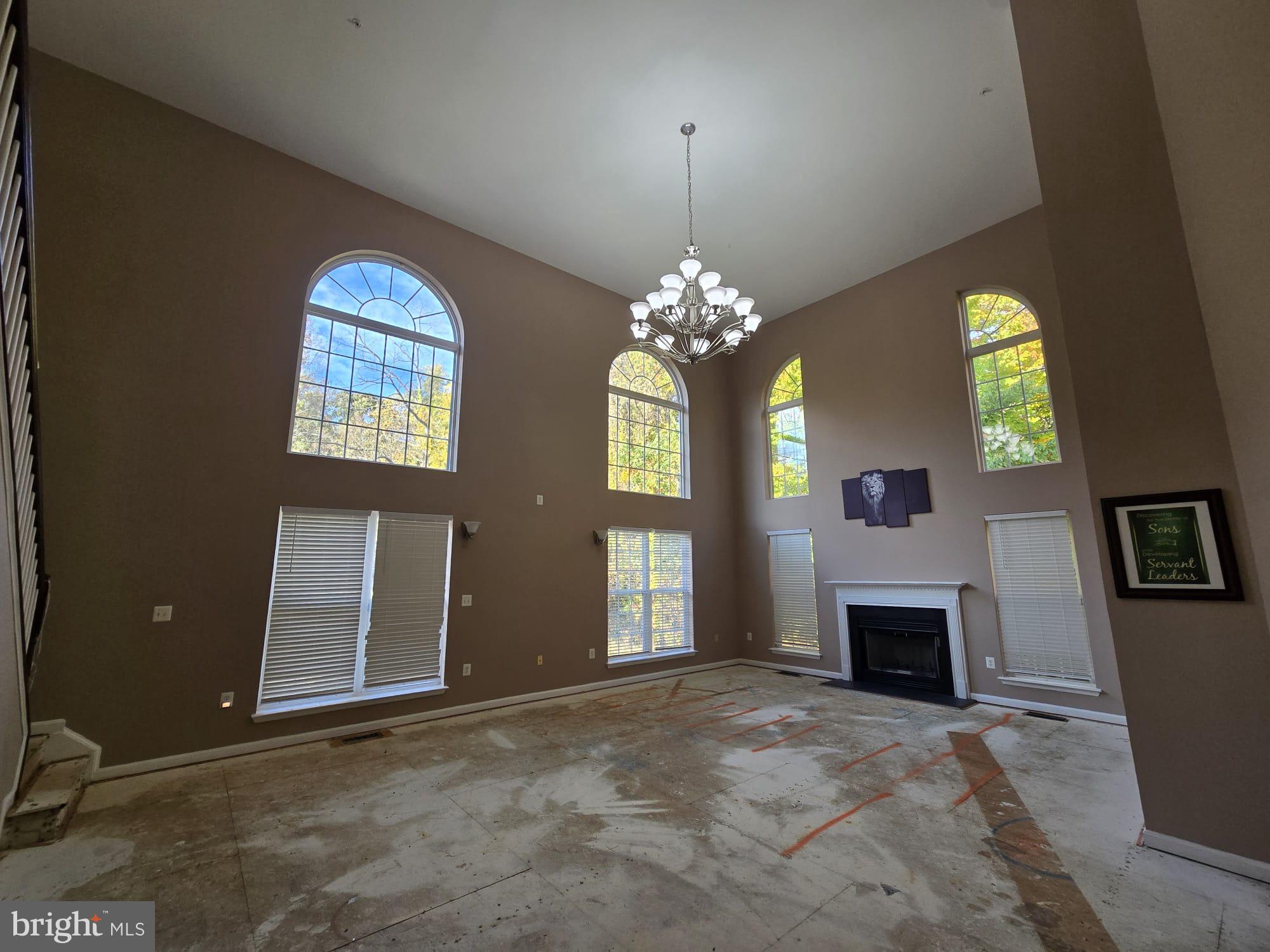 INDIAN RIDGE-PLAT FIVE> - Residential