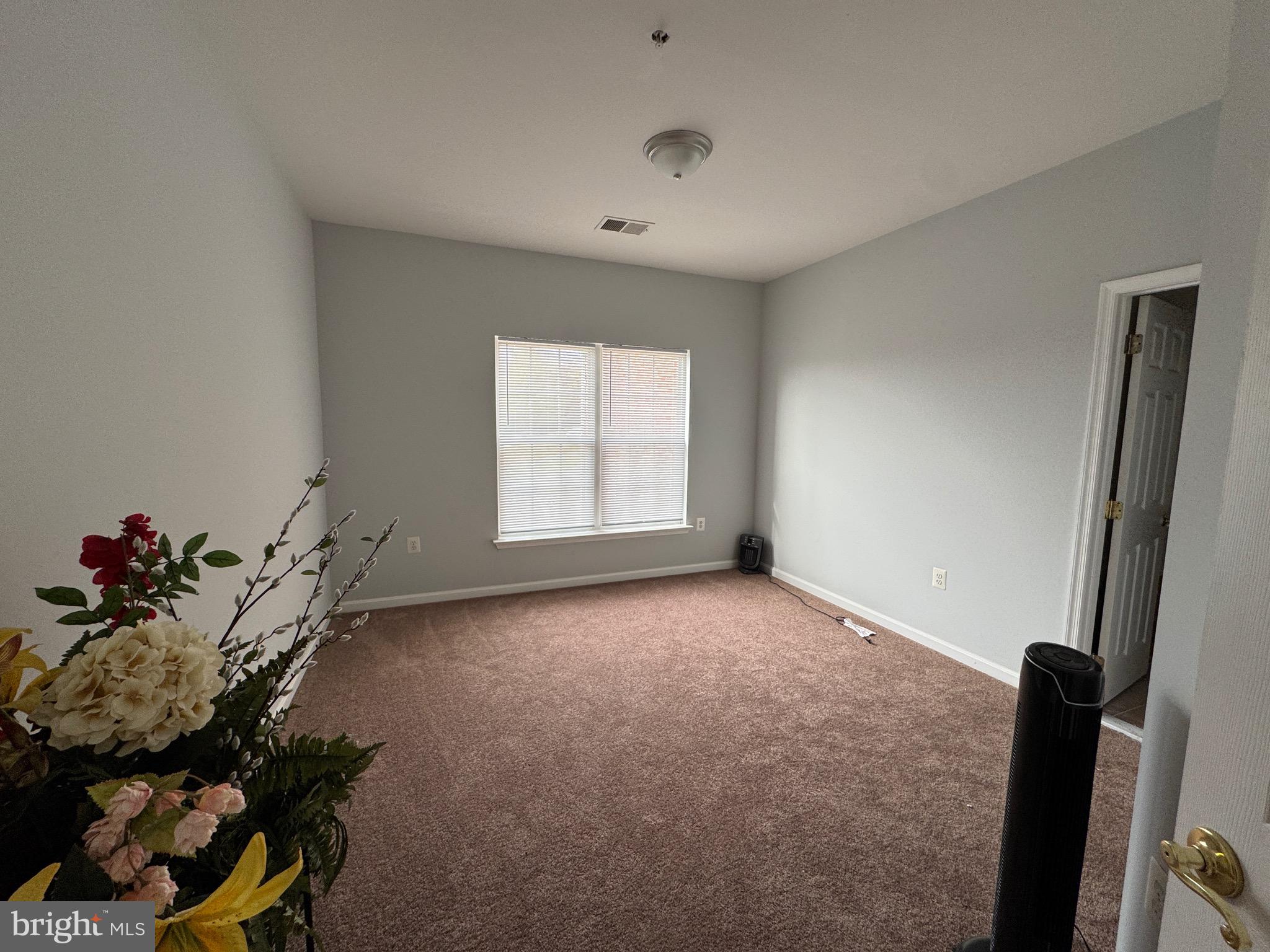 INDIAN RIDGE-PLAT FIVE> - Residential