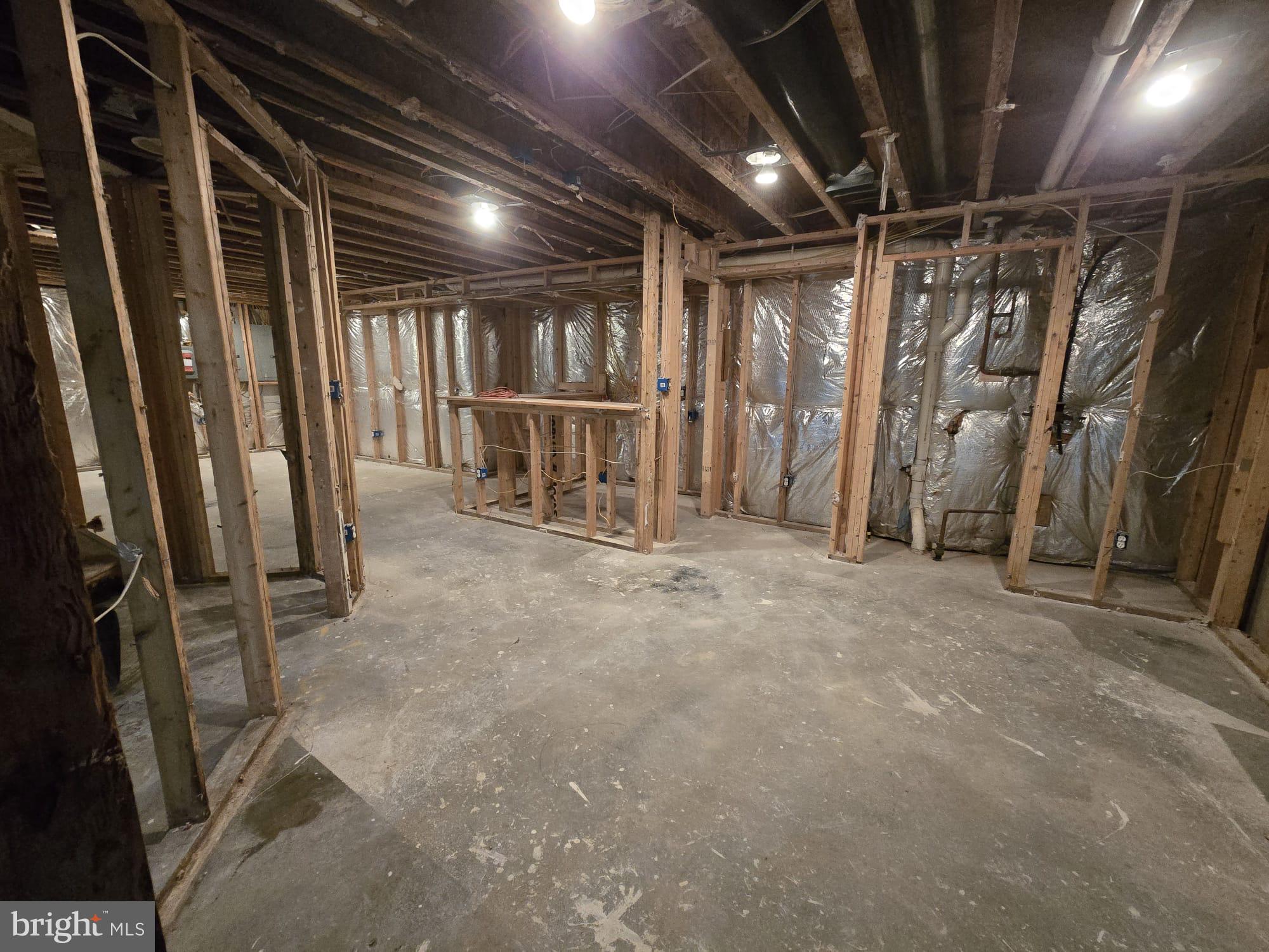 INDIAN RIDGE-PLAT FIVE> - Residential