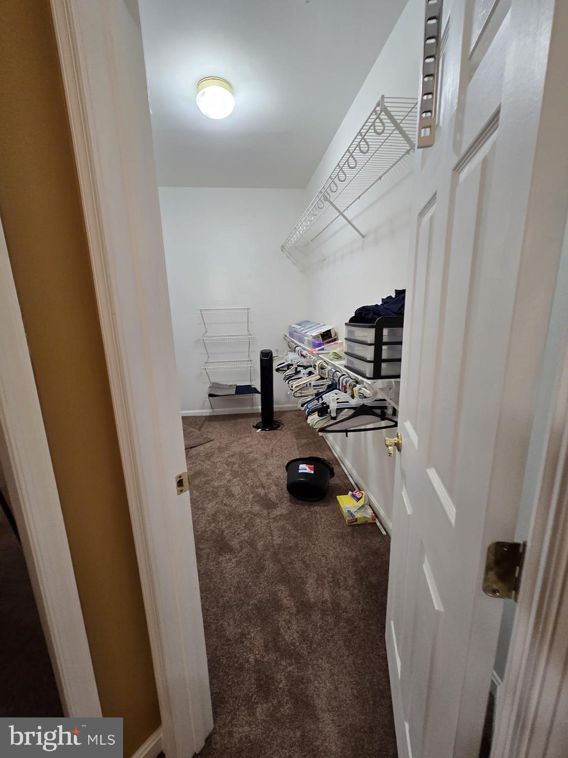 INDIAN RIDGE-PLAT FIVE> - Residential