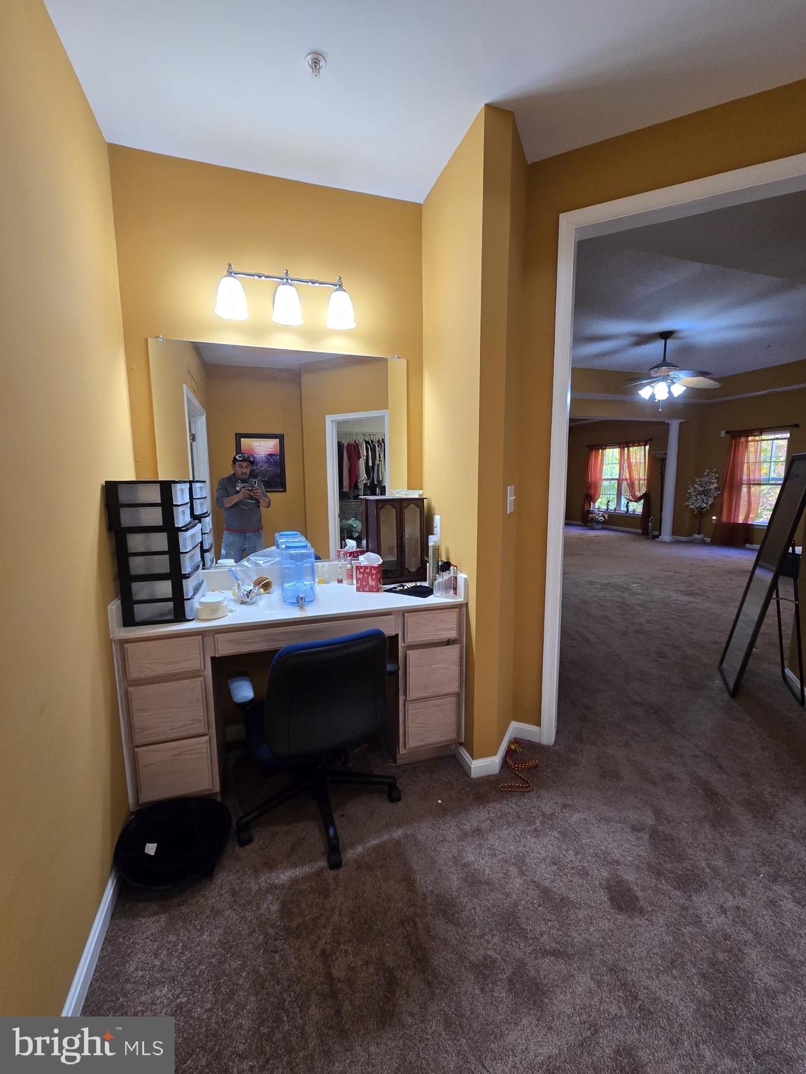 INDIAN RIDGE-PLAT FIVE> - Residential