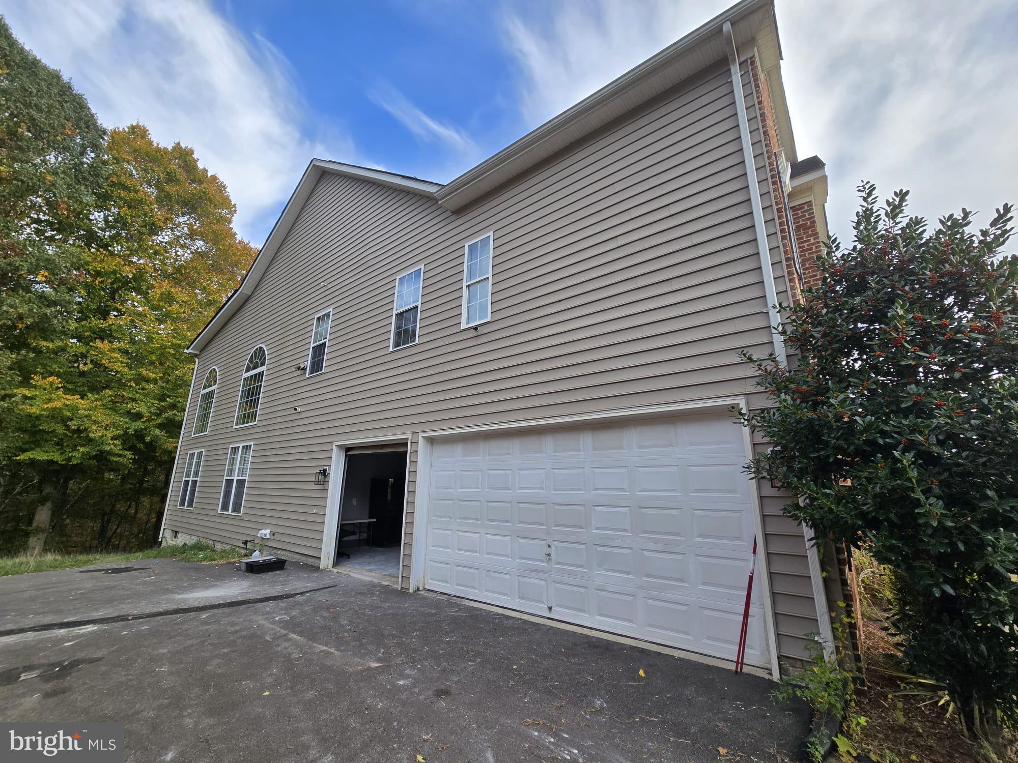 INDIAN RIDGE-PLAT FIVE> - Residential