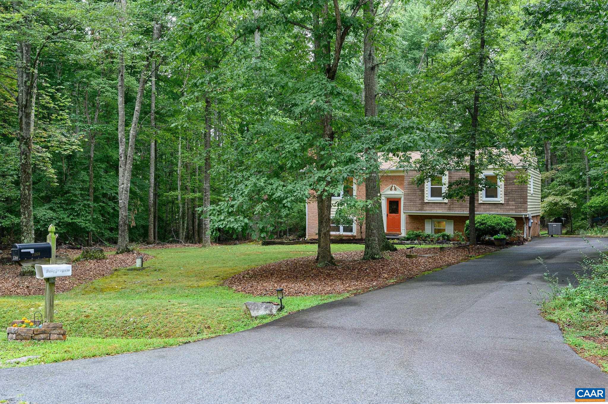 AUBURN HILLS - Residential