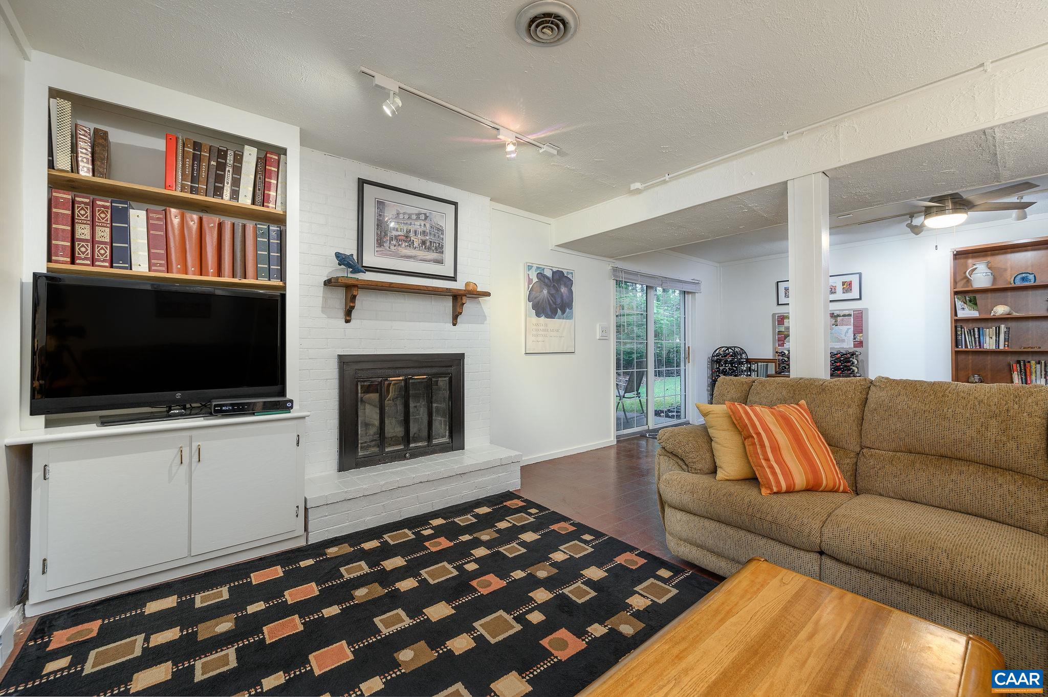 AUBURN HILLS - Residential