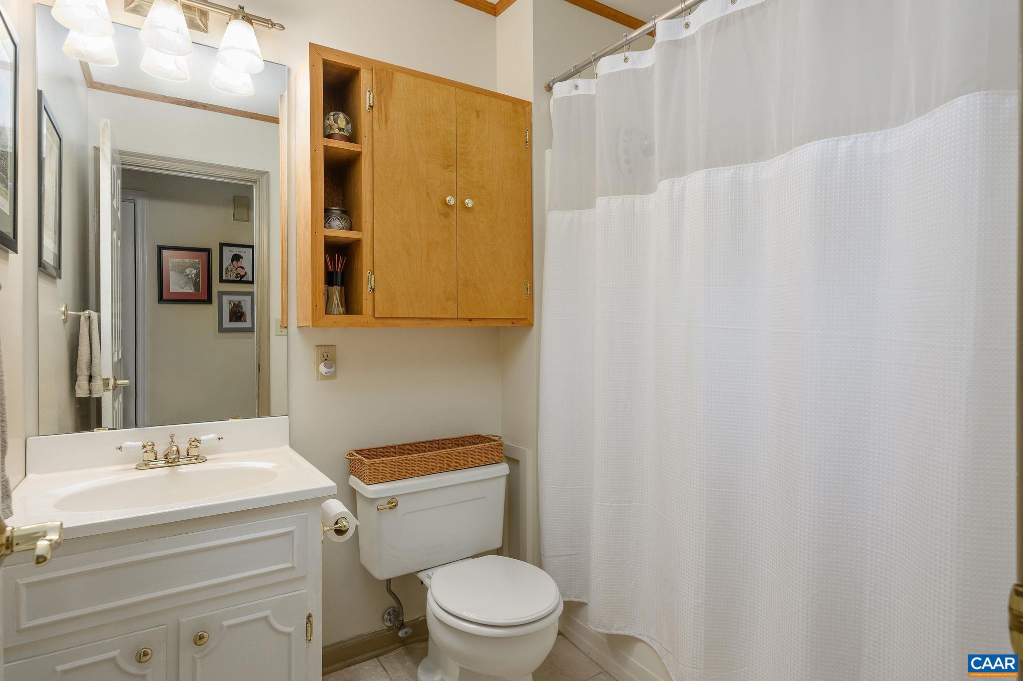 AUBURN HILLS - Residential