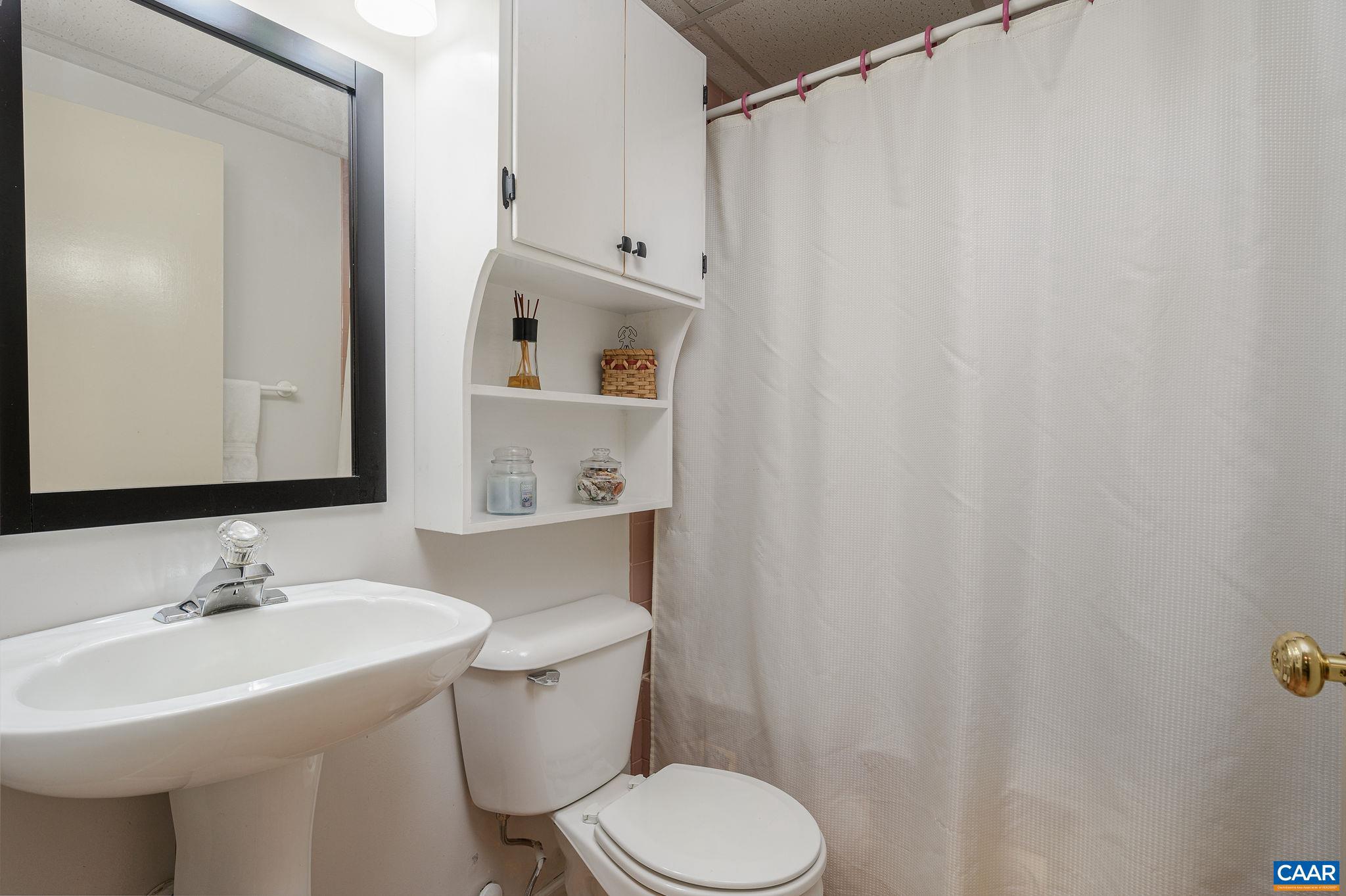 AUBURN HILLS - Residential