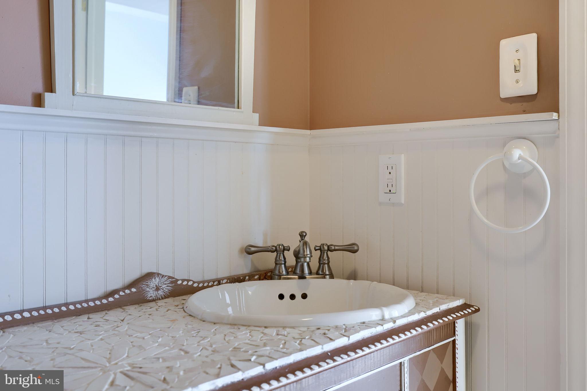 STAFFORDSHIRE - Residential