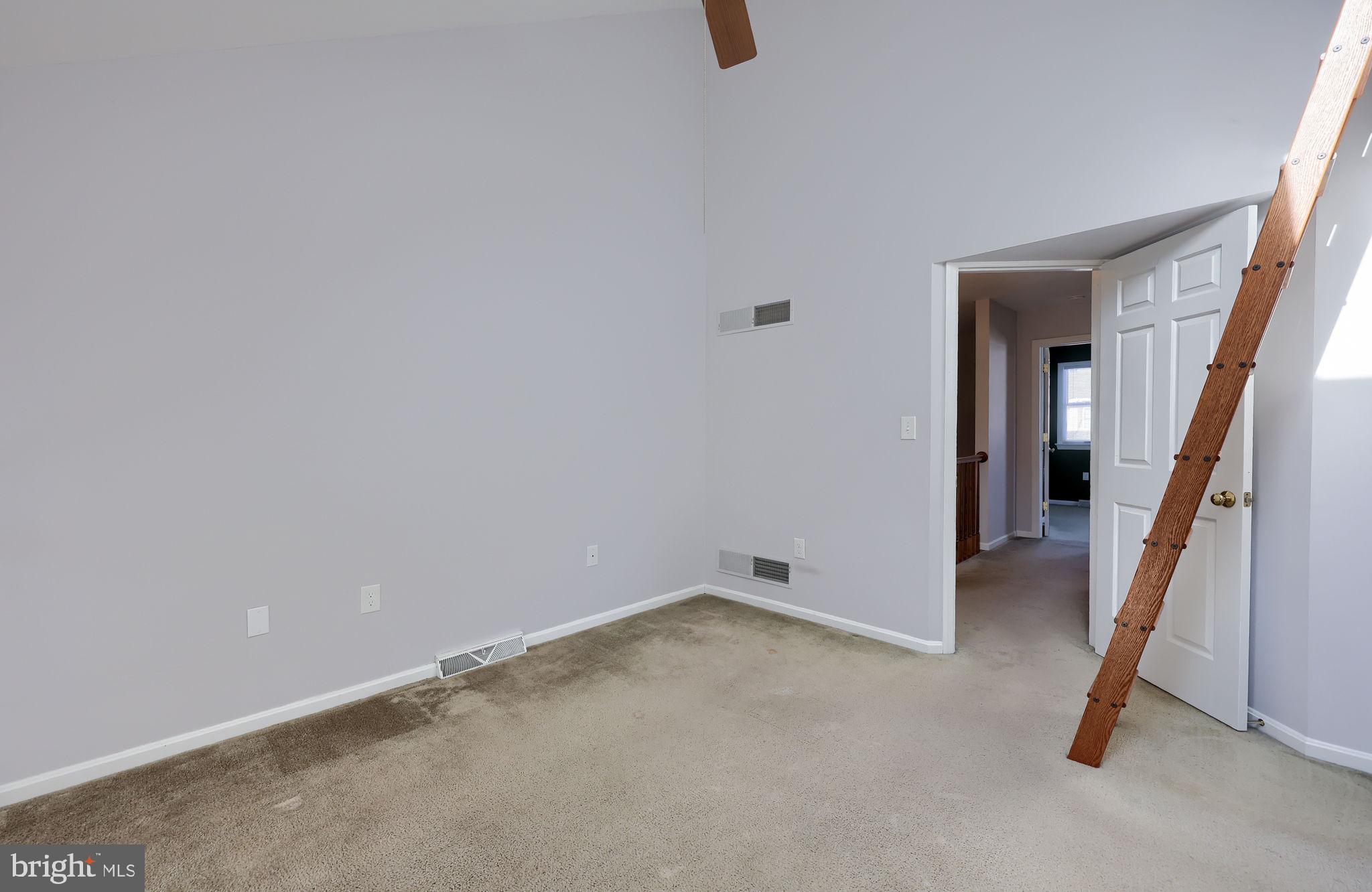 STAFFORDSHIRE - Residential