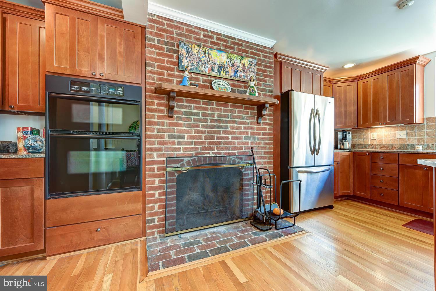 VIRGINIA VILLAGE - Residential