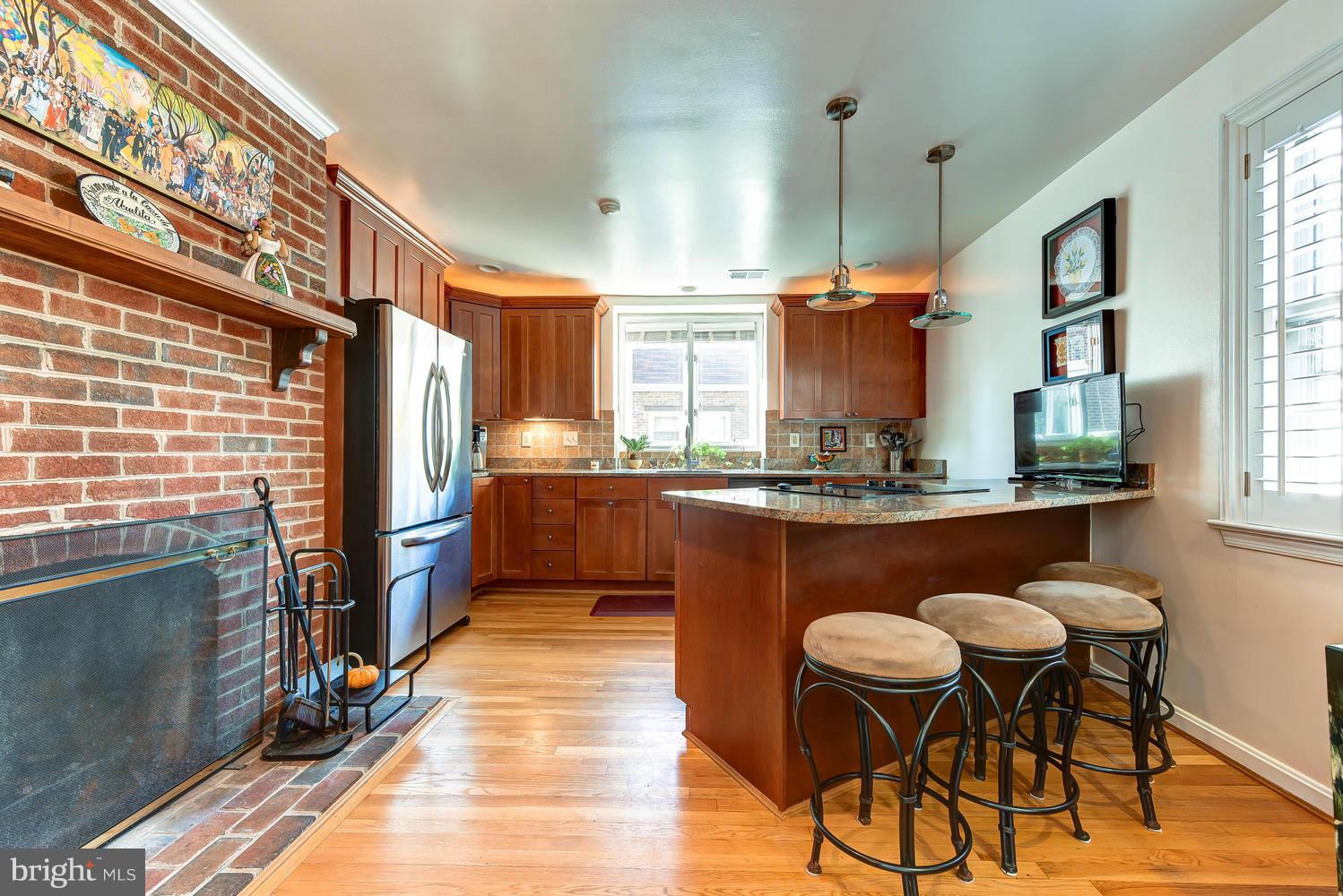 VIRGINIA VILLAGE - Residential