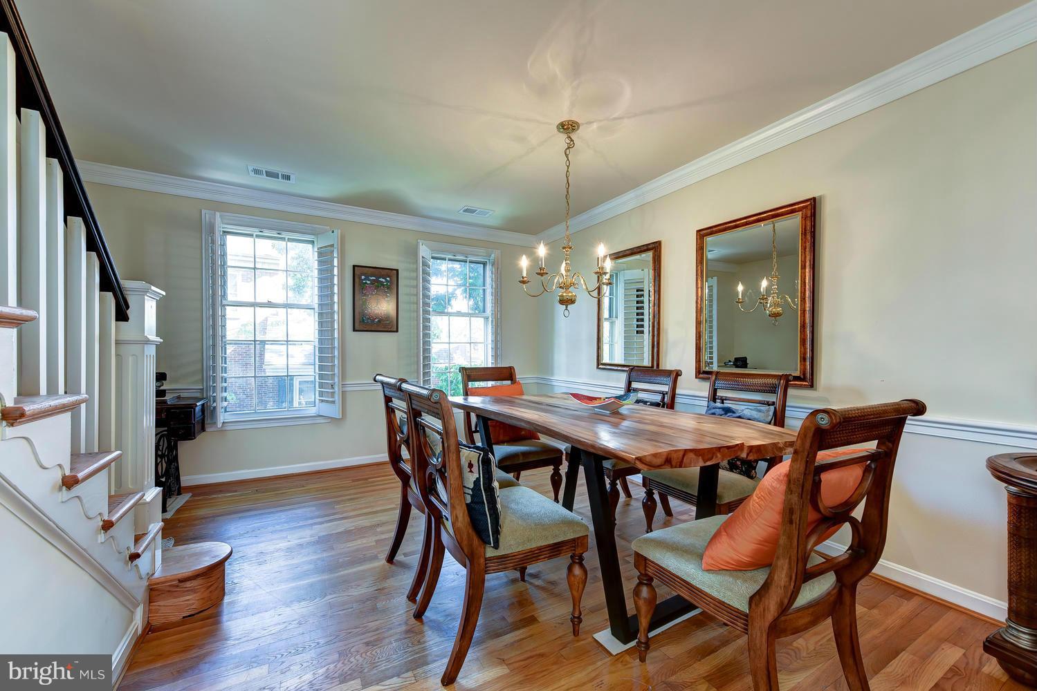 VIRGINIA VILLAGE - Residential