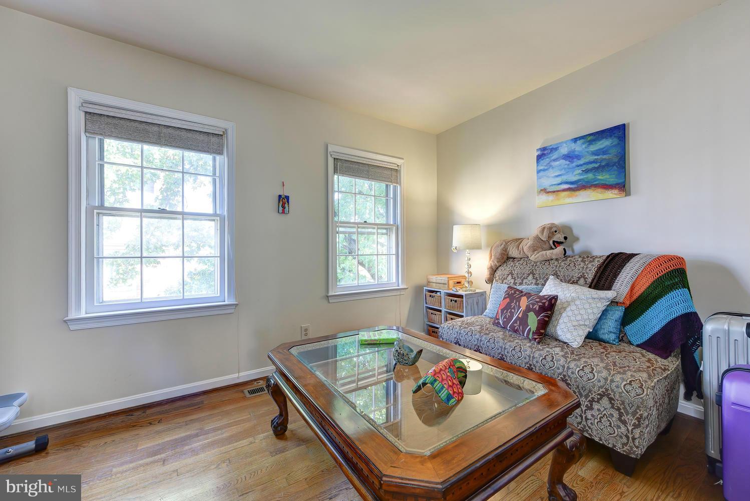 VIRGINIA VILLAGE - Residential