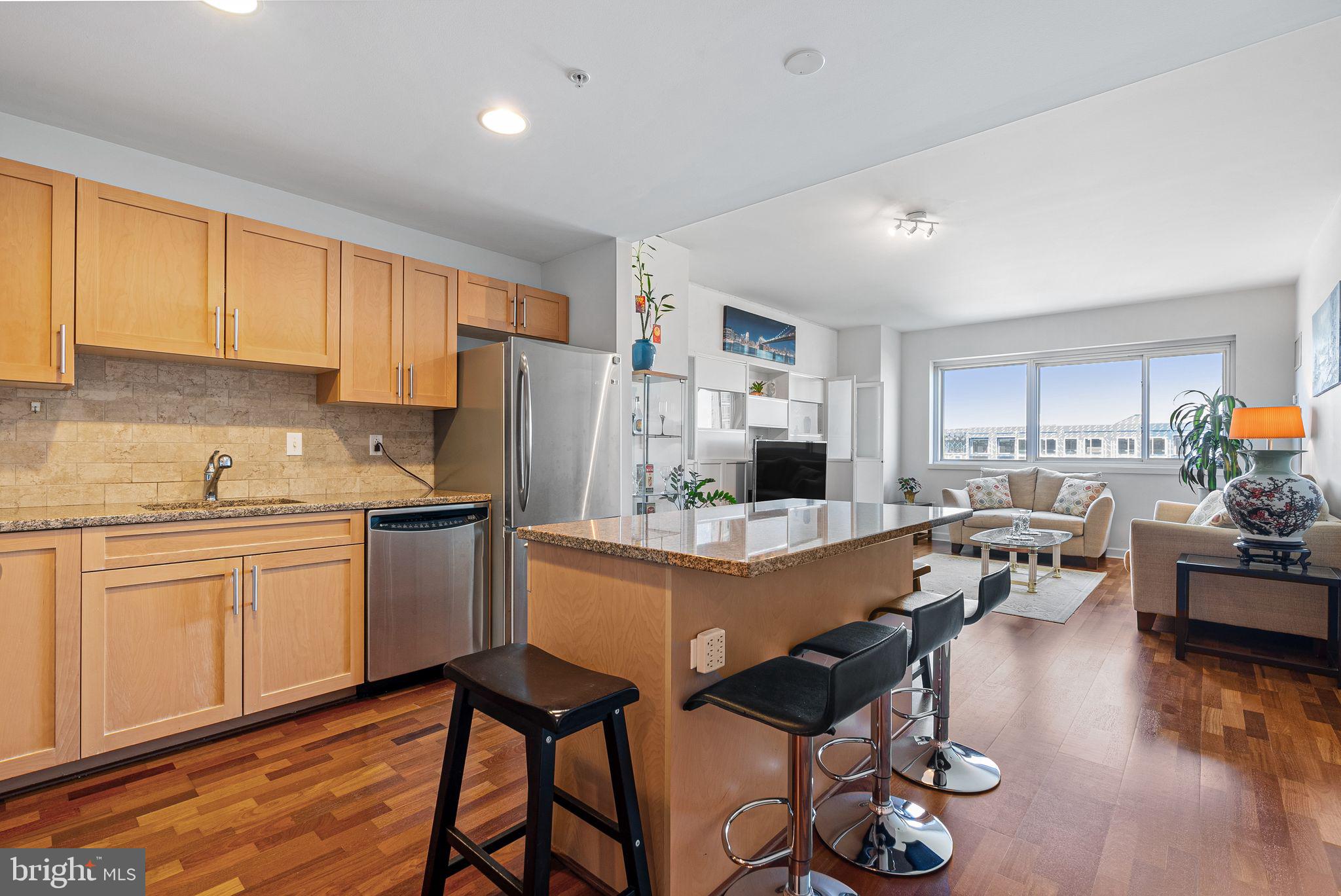 901 N PENN STREET F706