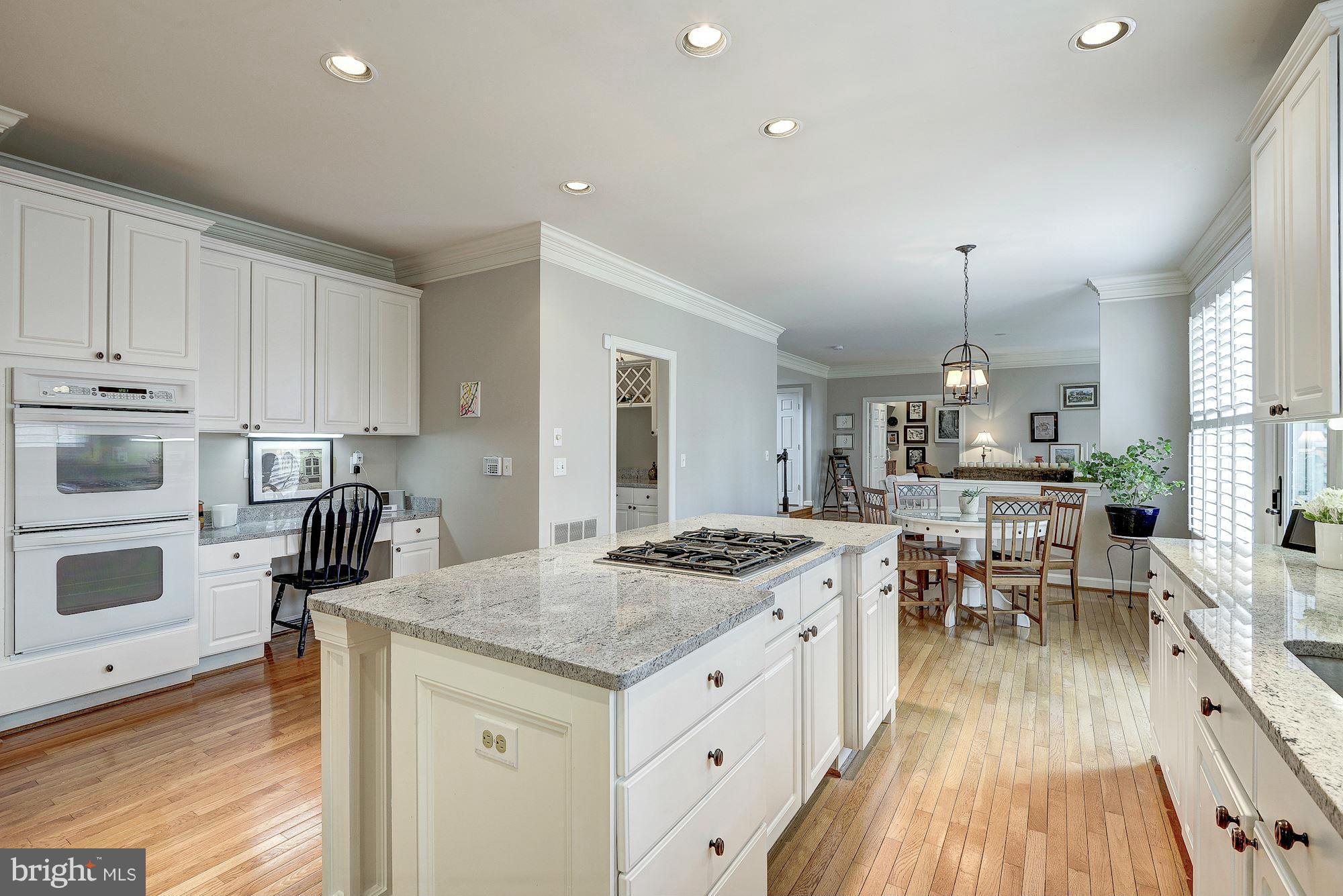 POTOMAC LAKES - Residential