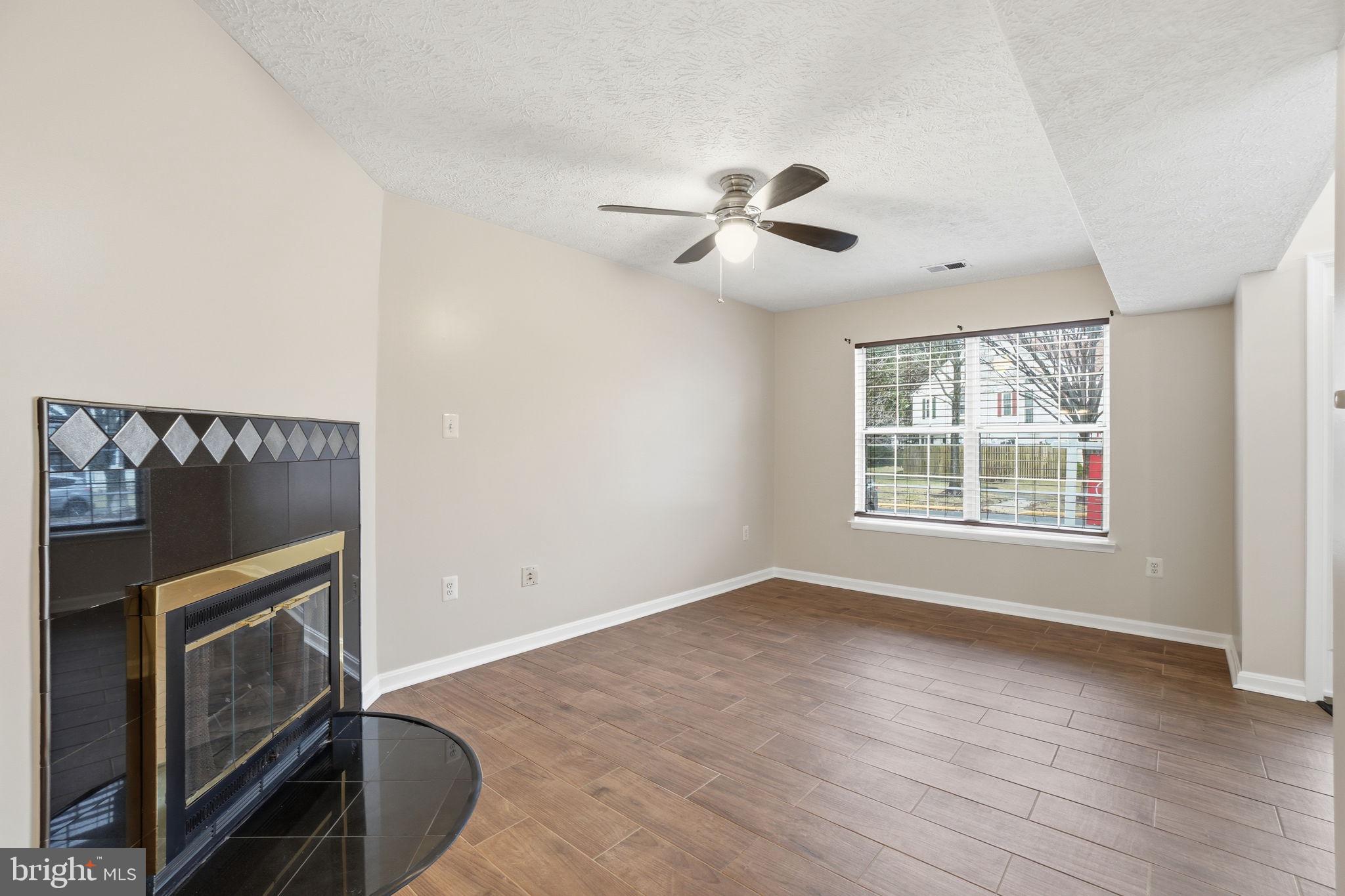 SINGLETONS GROVE - Residential