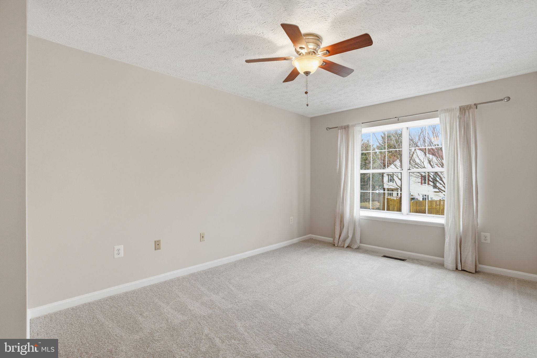 SINGLETONS GROVE - Residential