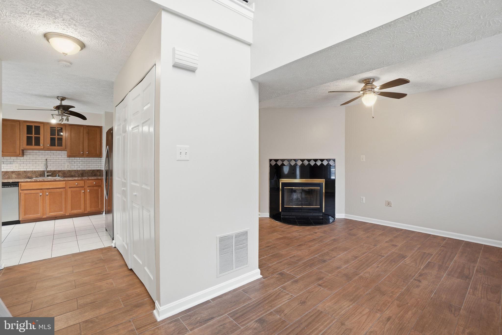 SINGLETONS GROVE - Residential