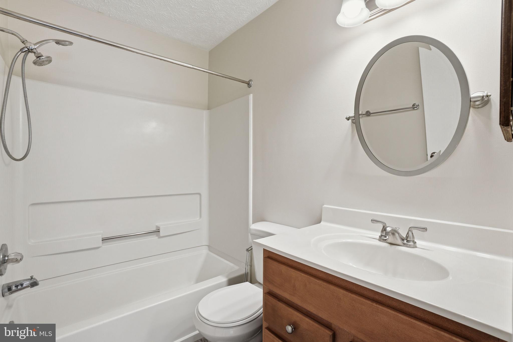 SINGLETONS GROVE - Residential